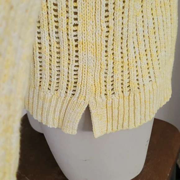 Talbots yellow sweater - Picture 4 of 6